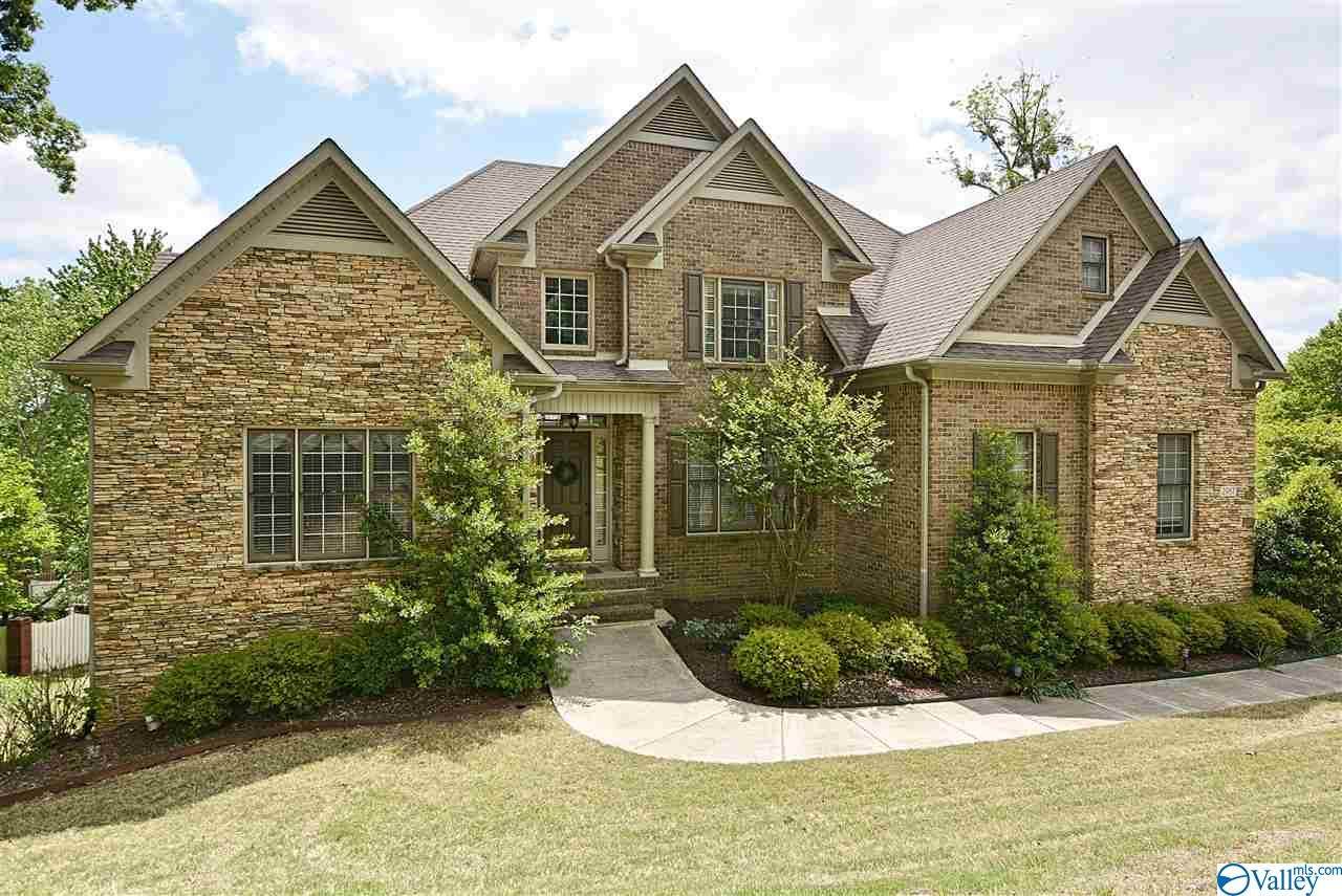 2987 Hampton Cove Way - Photo 1