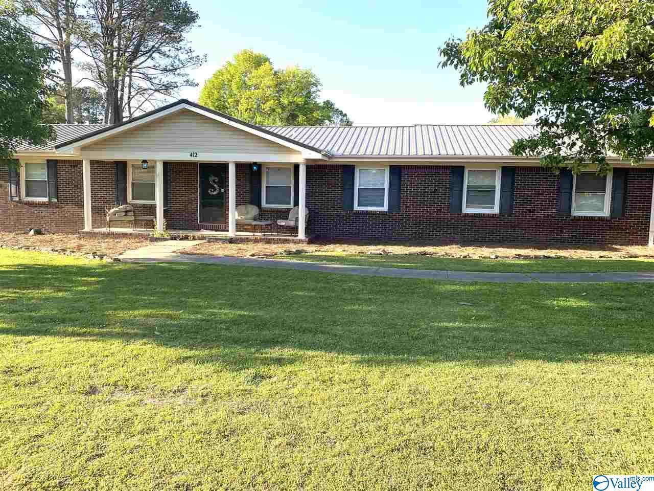 412 Alverson Avenue - Photo 1