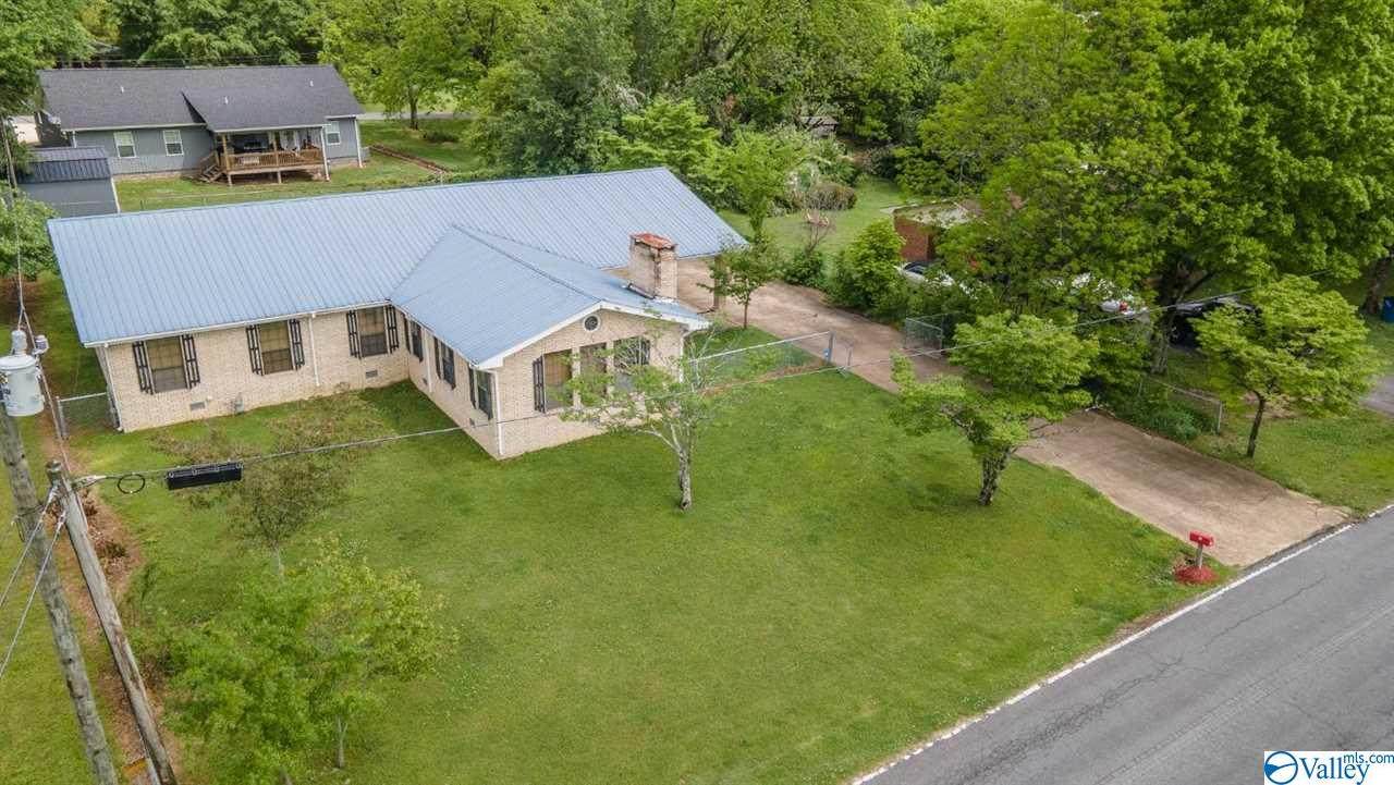 136 Jackson Street - Photo 1