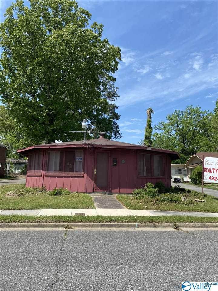 702 Hoke Street - Photo 1
