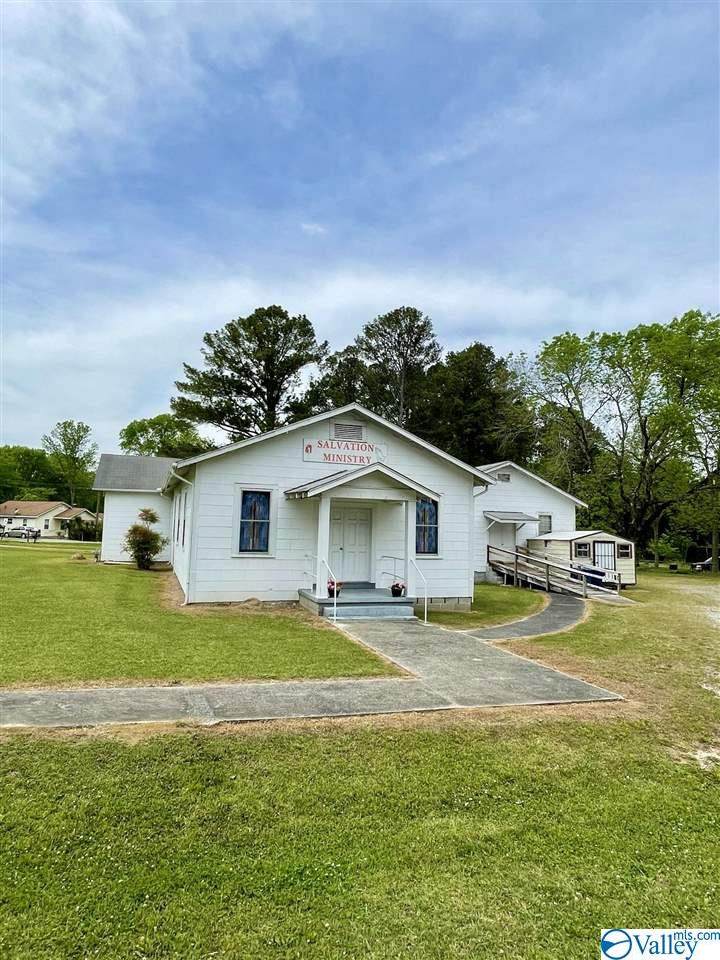 317 Perman Street - Photo 1
