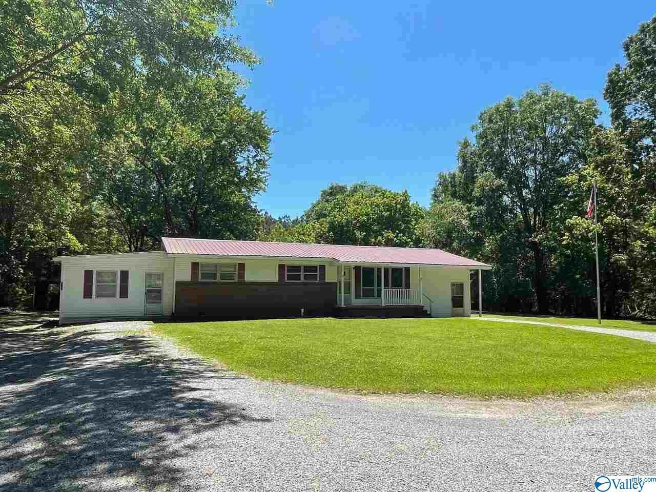 303 East Byrd Road - Photo 1