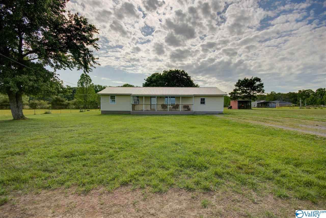 12194 Wall Triana Hwy - Photo 1