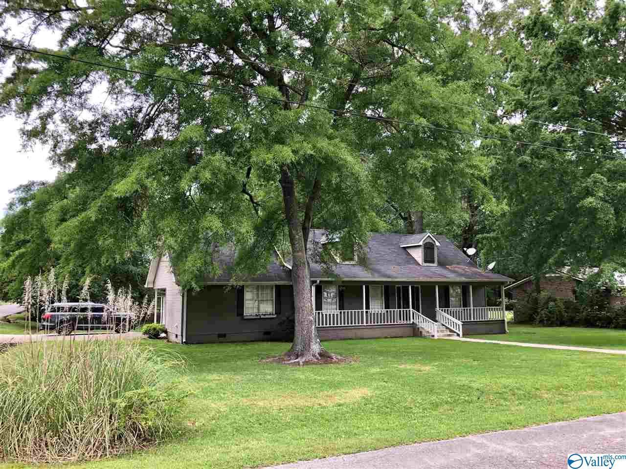 108 Seville Lane - Photo 1