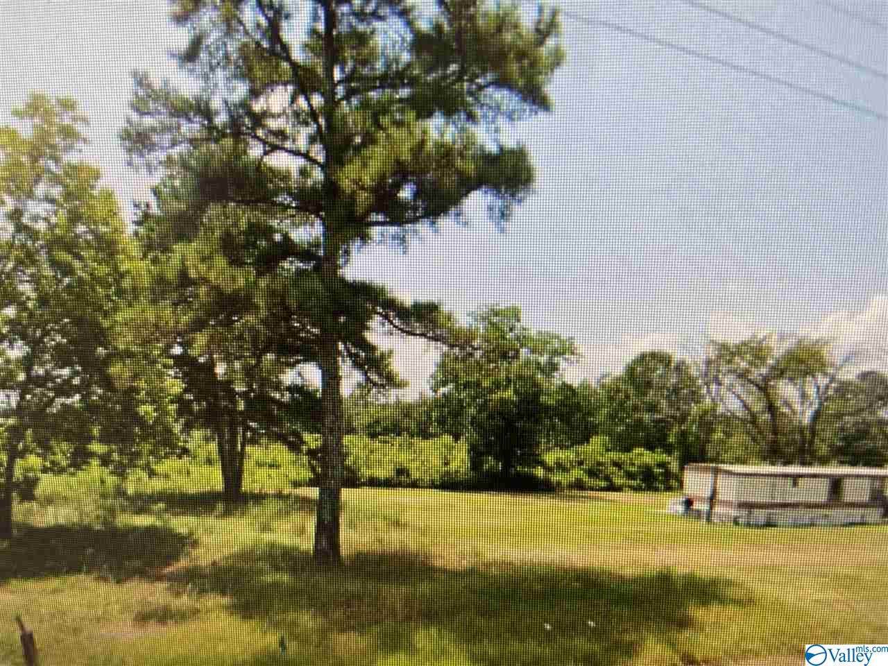 East Main - Photo 1