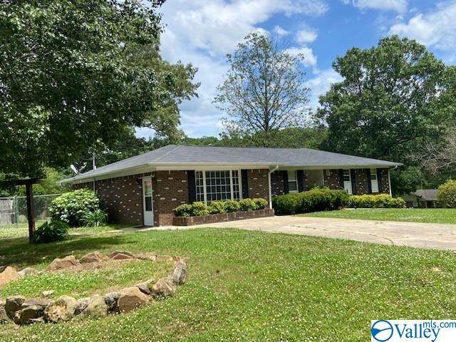 102 Lakewood Circle - Photo 1