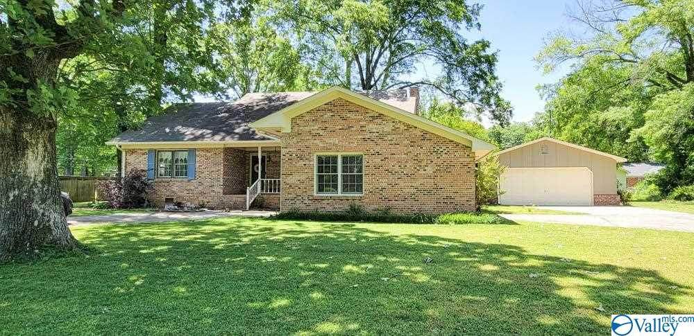 104 Glenn Drive - Photo 1