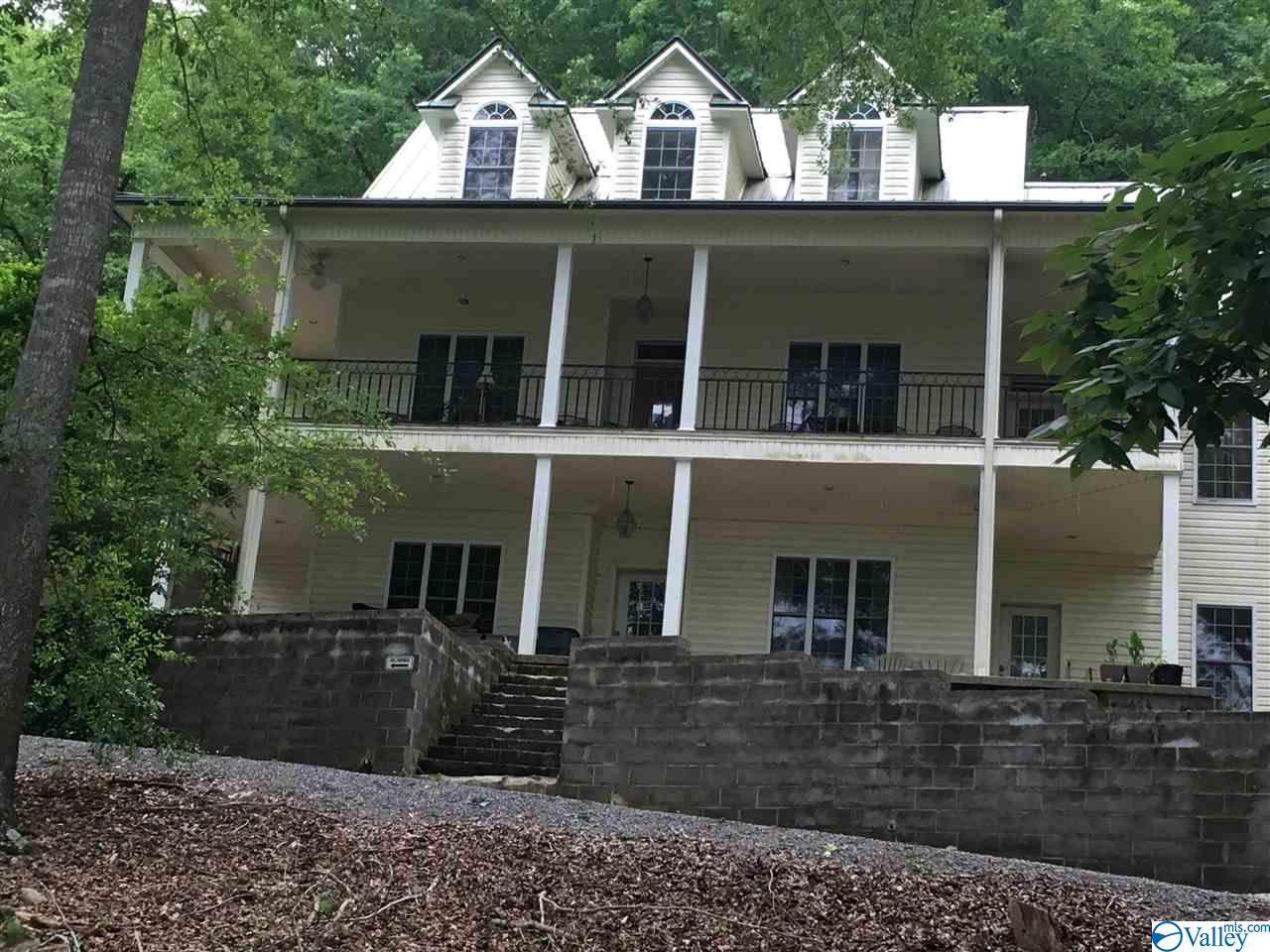 4467 Apple Grove Road - Photo 1