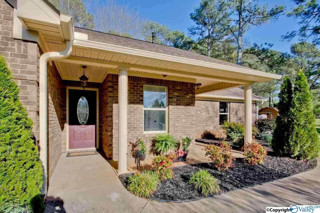 127 Johnson Drive - Photo 1