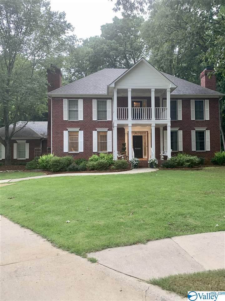 4900 Saratoga Circle - Photo 1