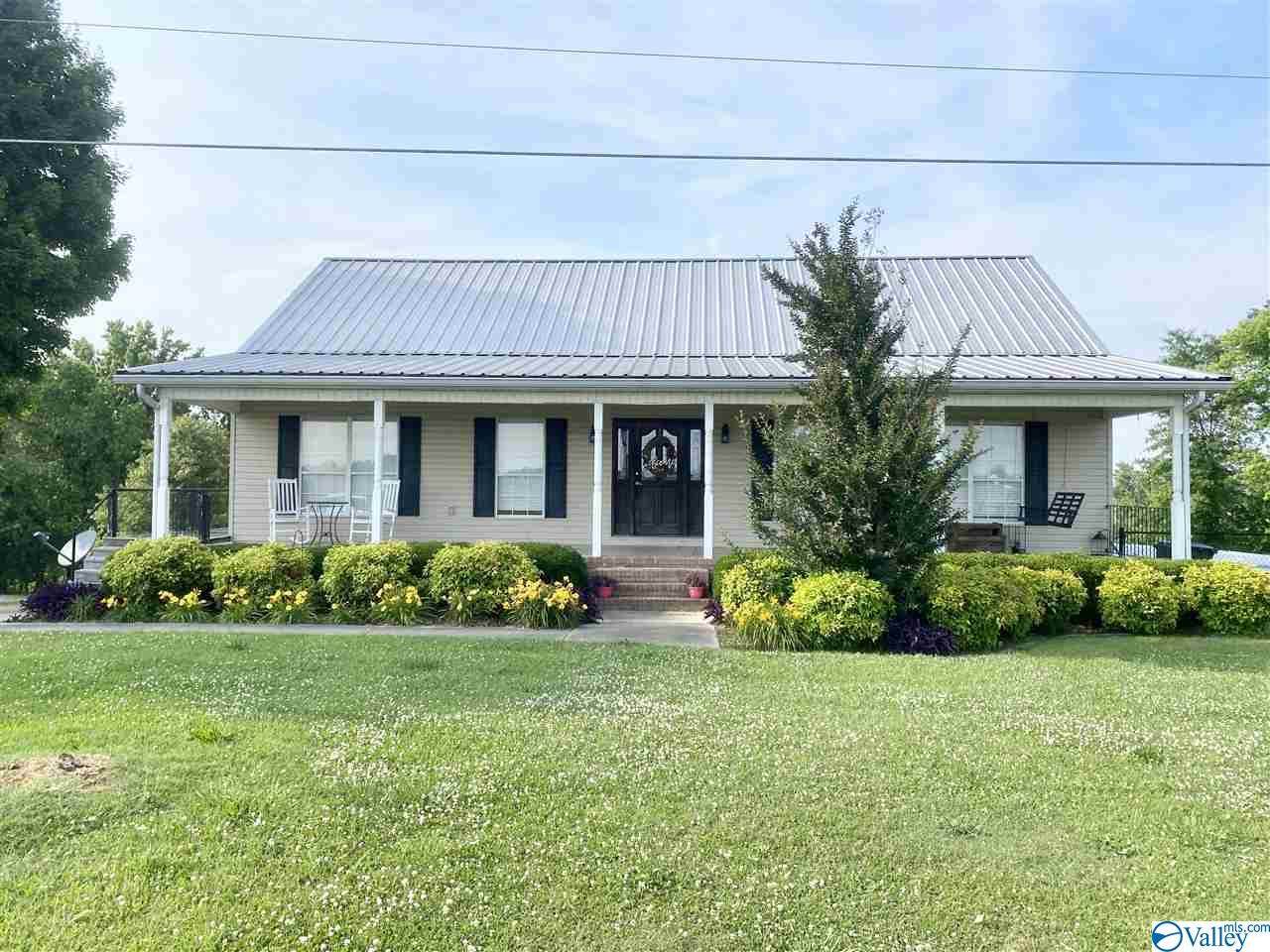 95 Lakeside Drive - Photo 1