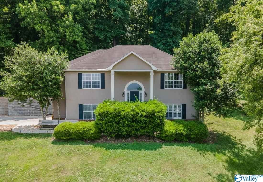 1513 Willow Beach Road - Photo 1