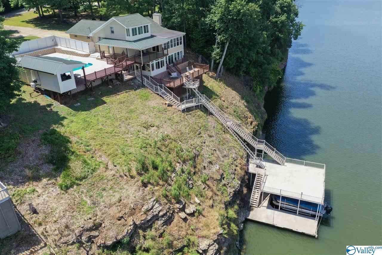 460 Bluff Drive - Photo 1