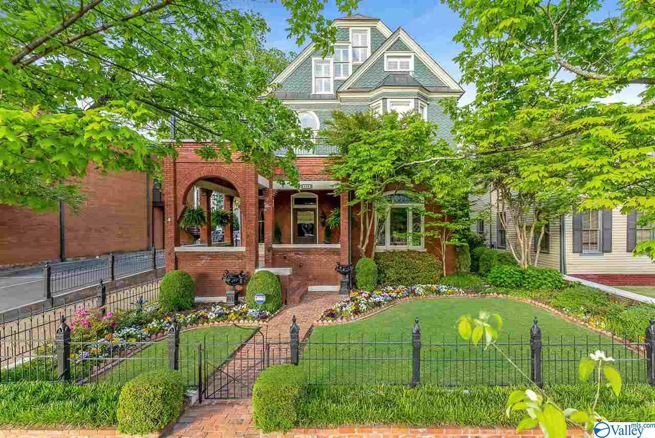 403 Franklin Street - Photo 1