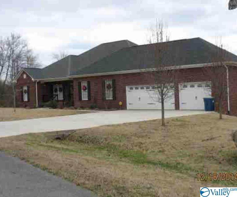 140 Buckskin Drive - Photo 1