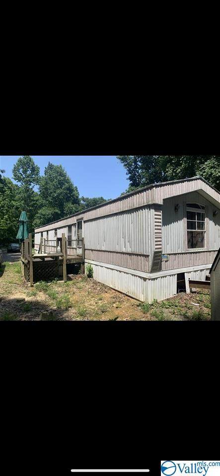 520 Mountain View Drive - Photo 1