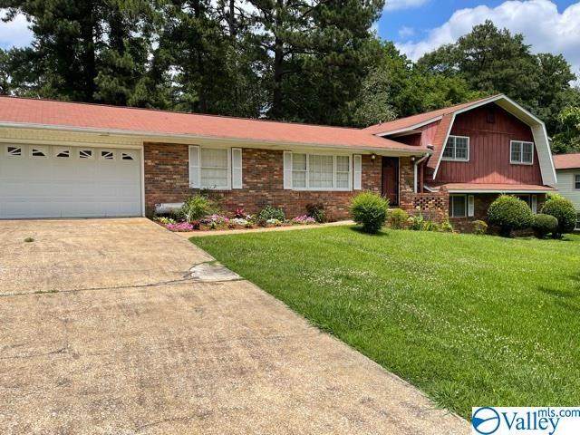 403 Hartwood Drive - Photo 1
