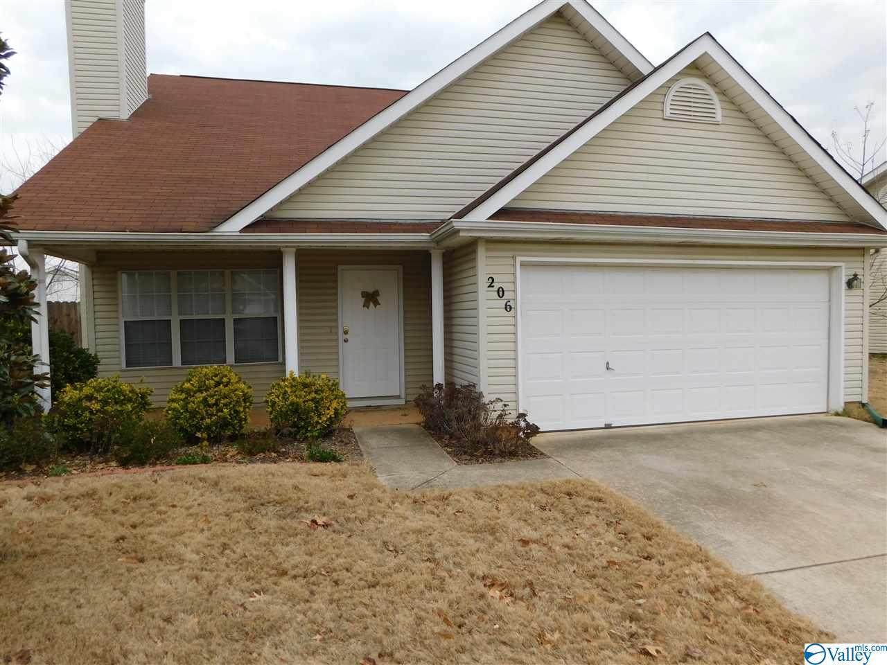206 River Oaks Drive - Photo 1