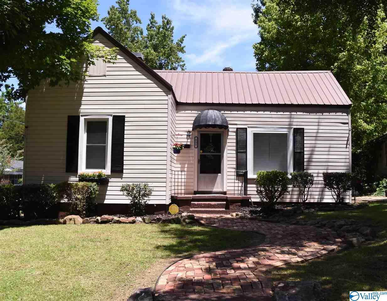 921 Cleveland Avenue - Photo 1