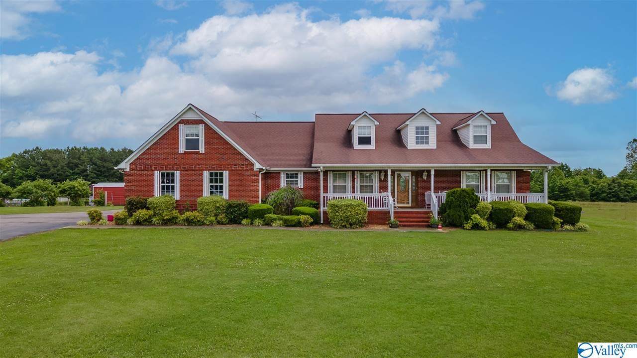 2138 County Road 180 - Photo 1