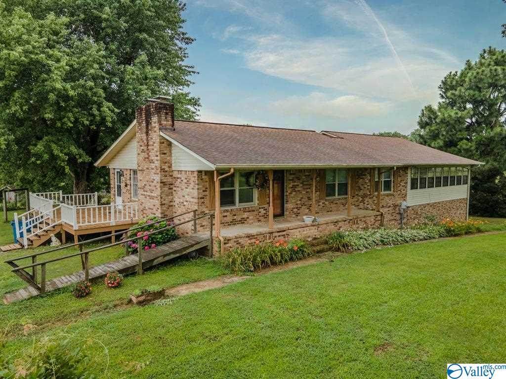 420 Shoal Creek Road - Photo 1
