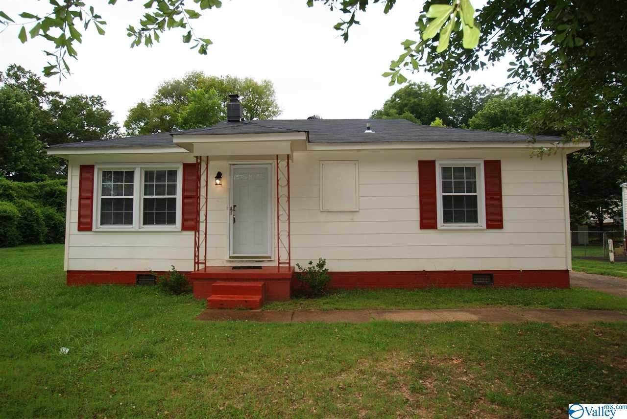 2004 10th Street - Photo 1