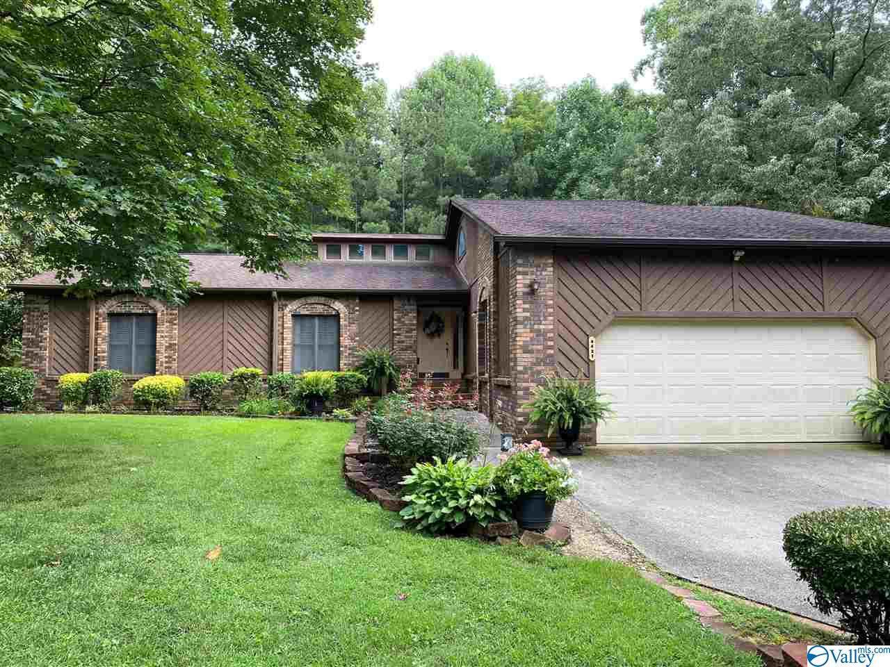 4421 Dogwood Drive - Photo 1
