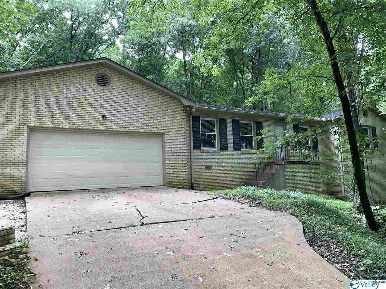 518 Bain Drive - Photo 1