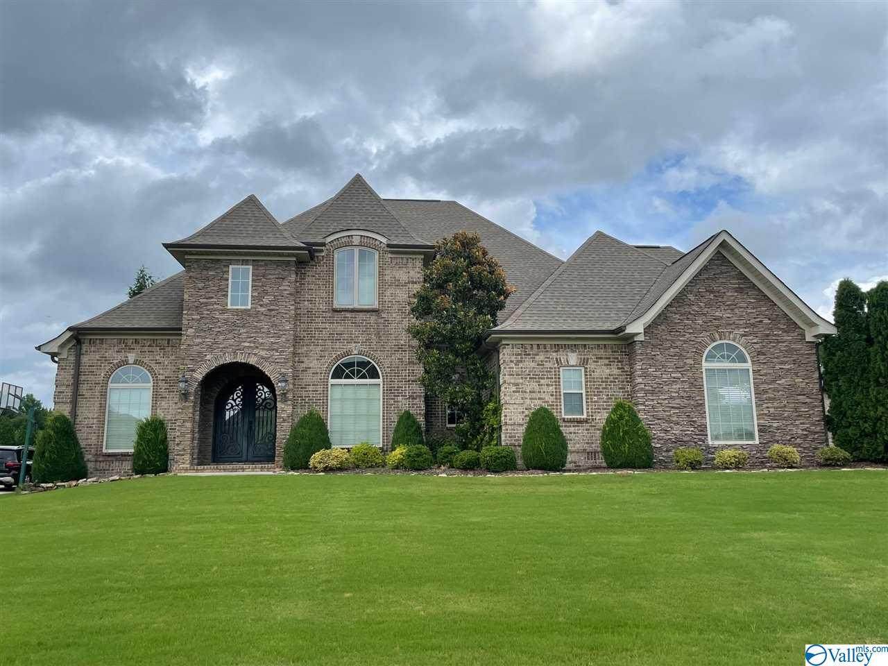 24104 Piney Creek Drive - Photo 1