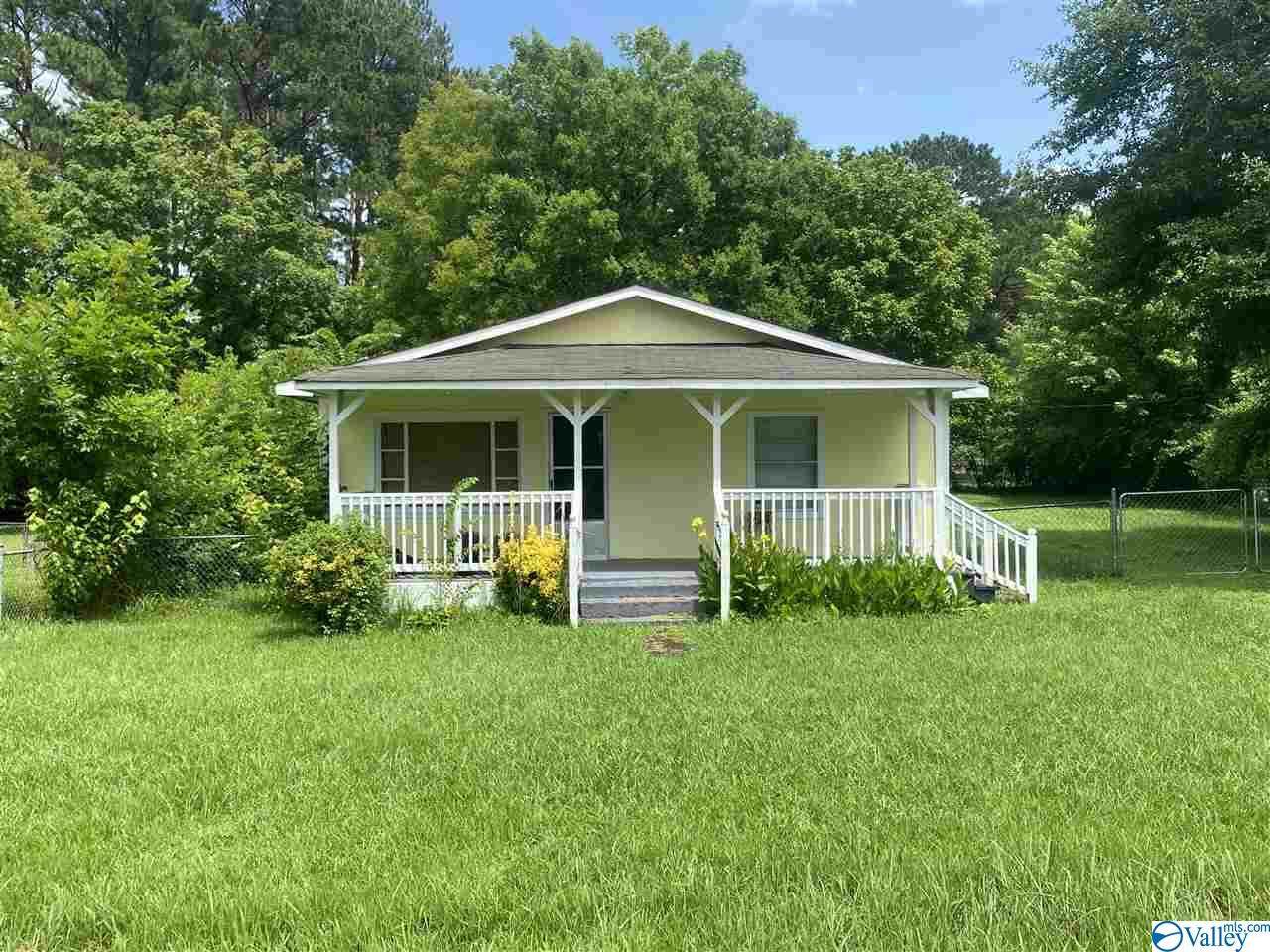 410 Wood Avenue - Photo 1