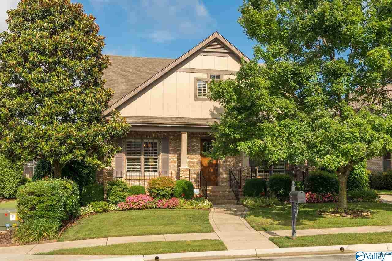 21 Astoria Lane - Photo 1