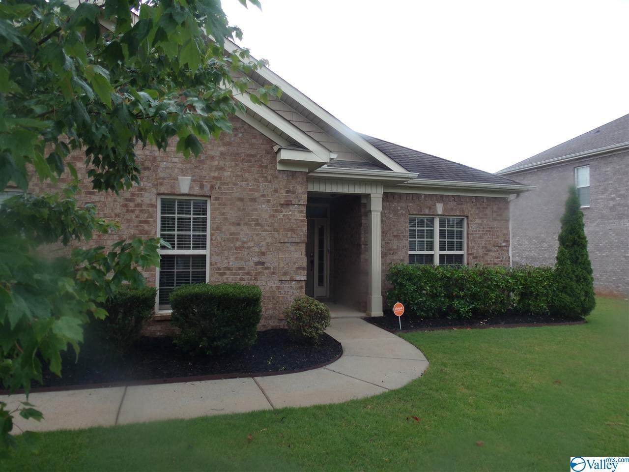 104 Magnus Avenue - Photo 1