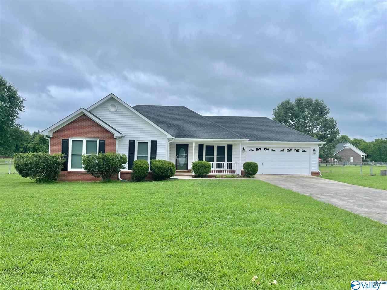 143 Clear Creek Drive - Photo 1