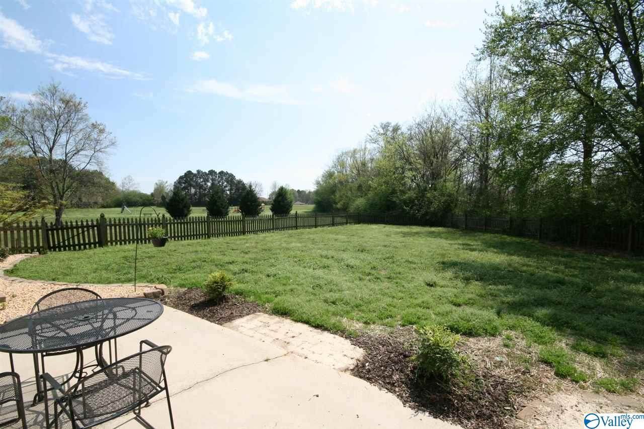 112 Marie Circle - Photo 1