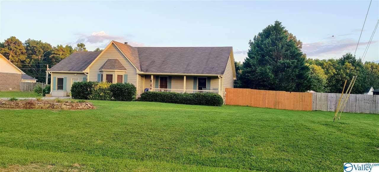 112 Andys Drive - Photo 1