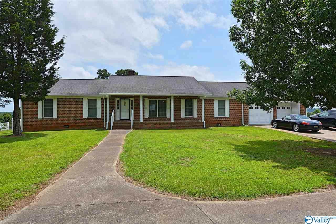 453 Latham - Photo 1