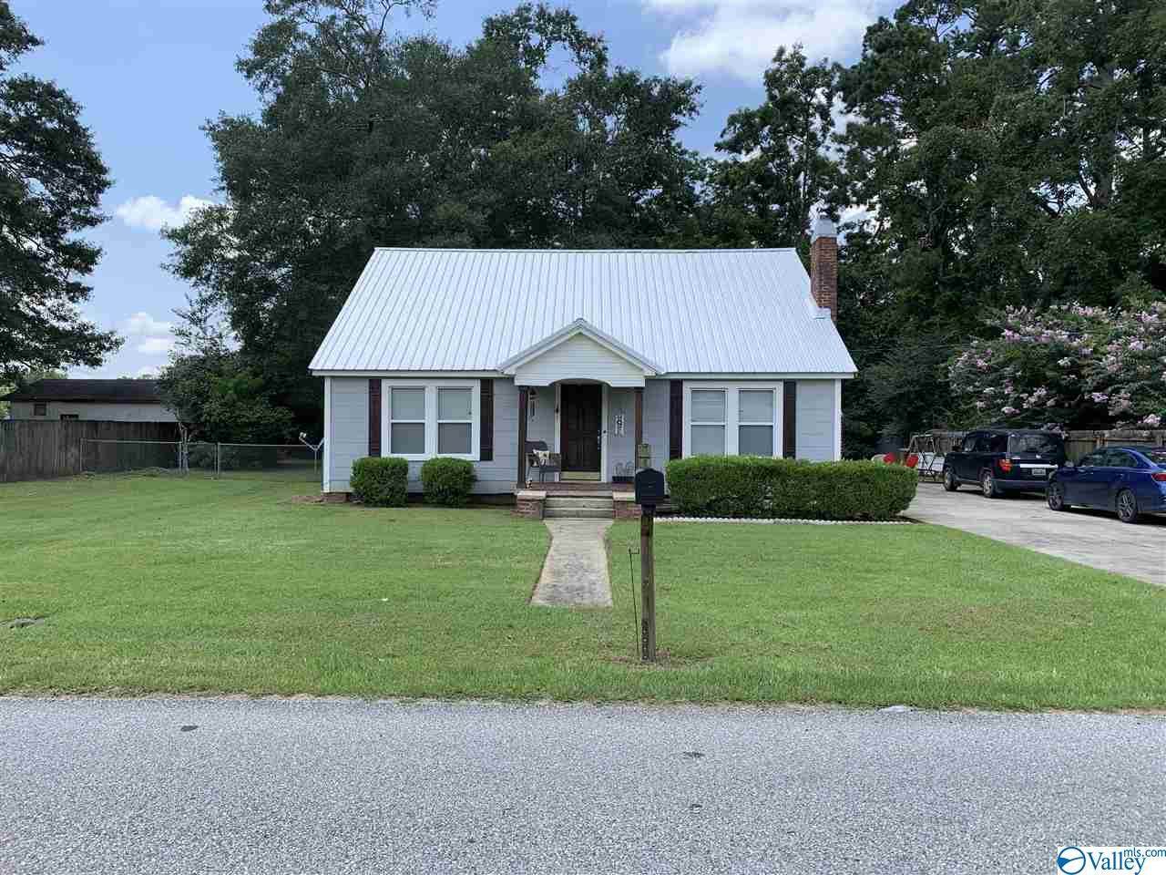 102 Forest Avenue - Photo 1