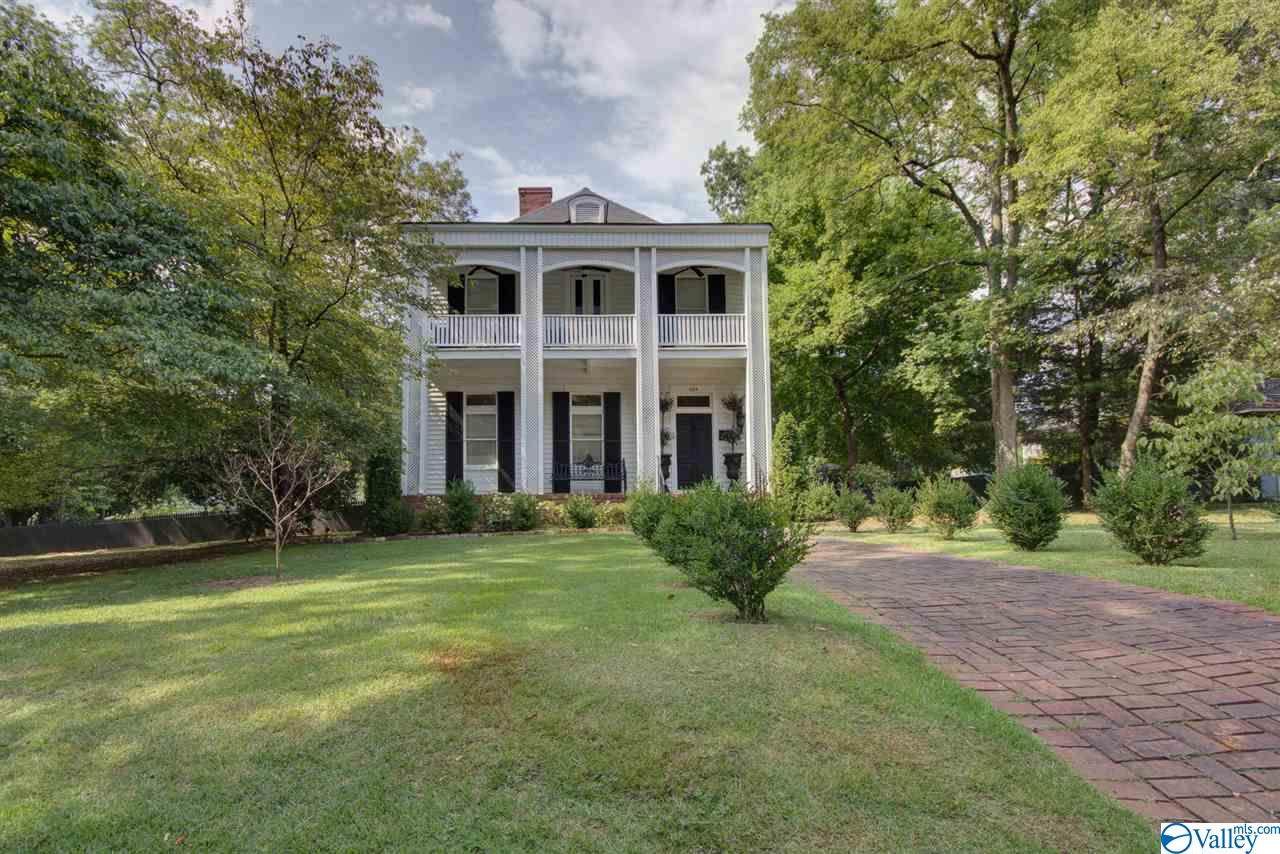614 Gordon Drive - Photo 1