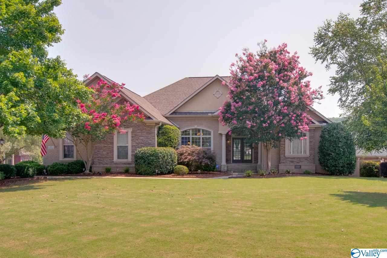 4407 Hampton Ridge Drive - Photo 1