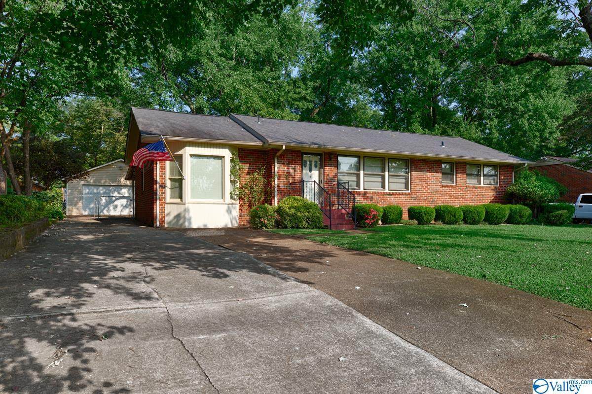 3809 Memorial Parkway North - Photo 1