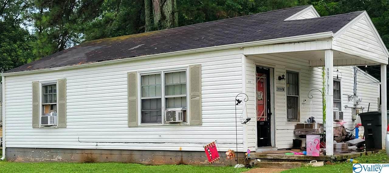 909 Fairway Drive - Photo 1