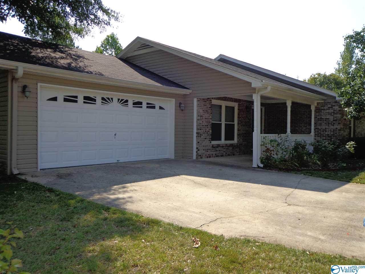 105 Kim Circle - Photo 1