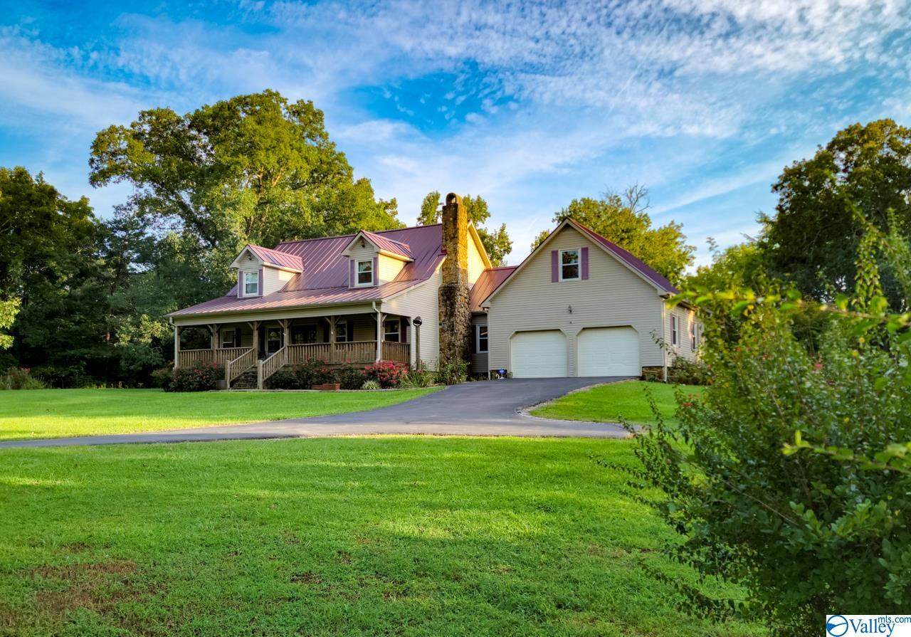 999 Pleasant View Road - Photo 1
