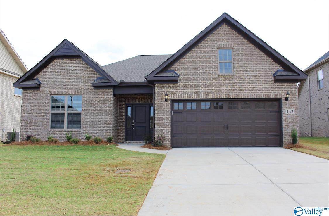 133 Whirlaway Drive - Photo 1
