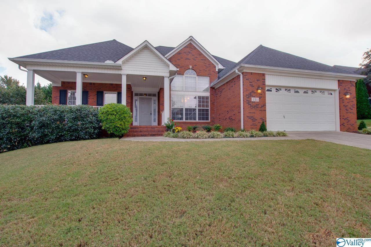 131 Thoroughbred Trail - Photo 1