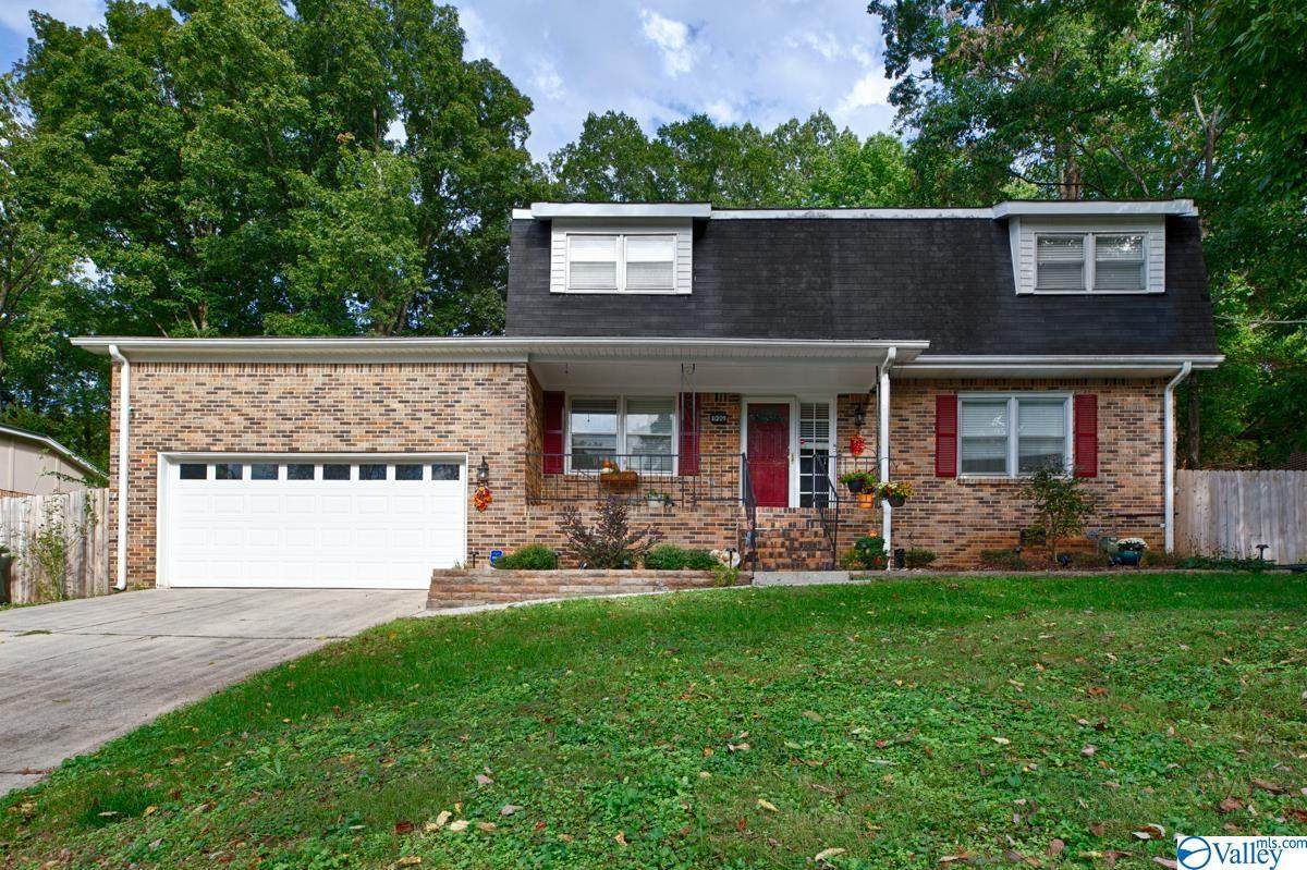 11209 Mountaincrest Drive - Photo 1