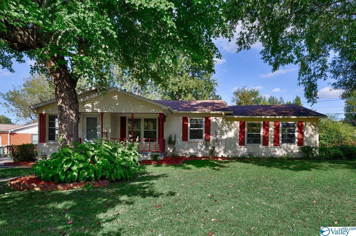 2807 Fairacres Road - Photo 1