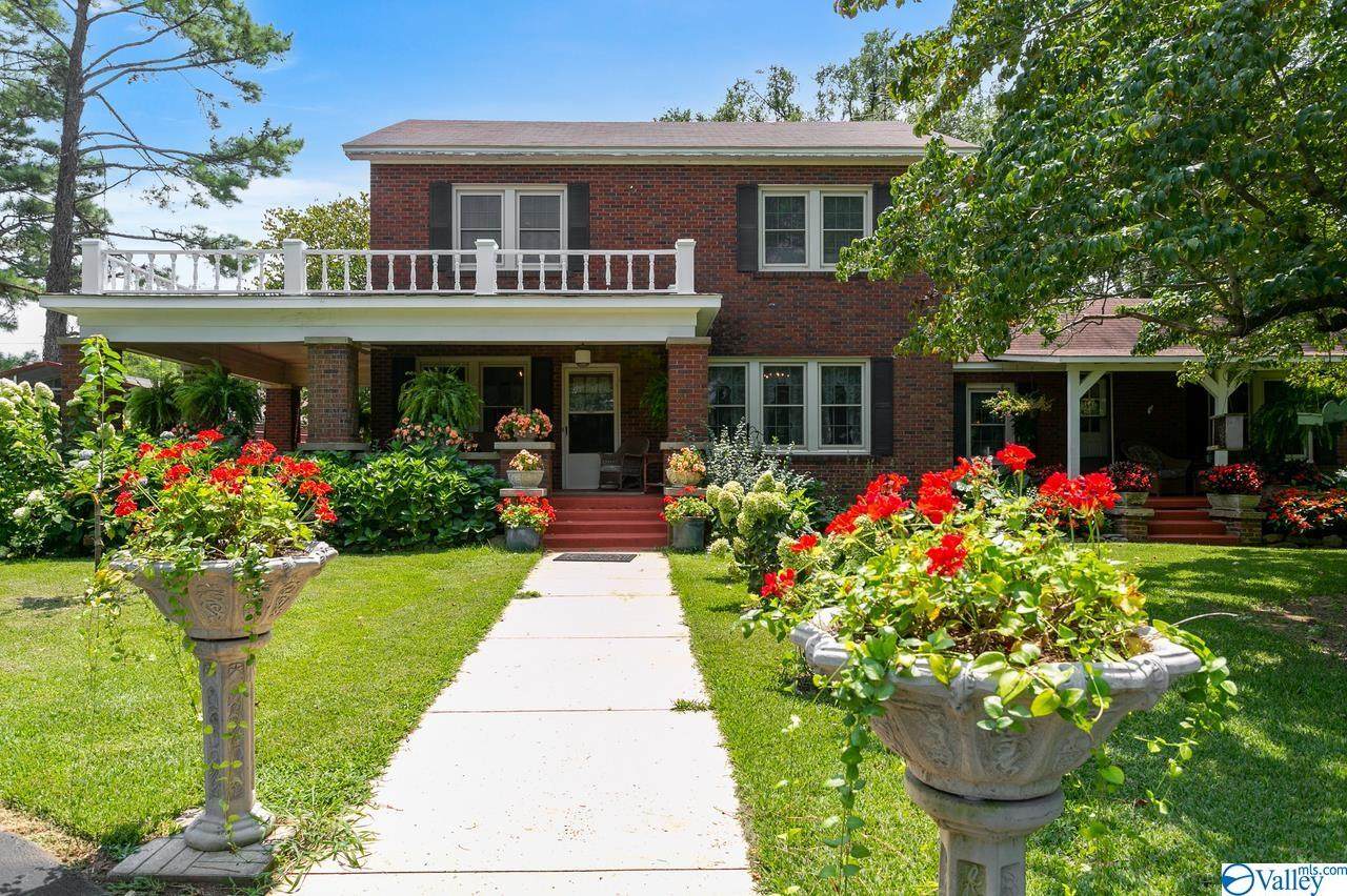 290 Morgan Street - Photo 1