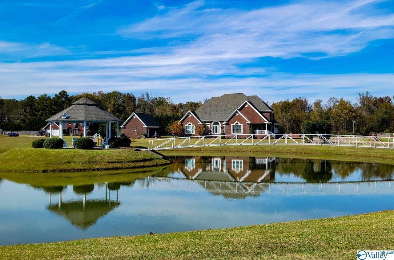 441 Grande Lake Drive - Photo 1