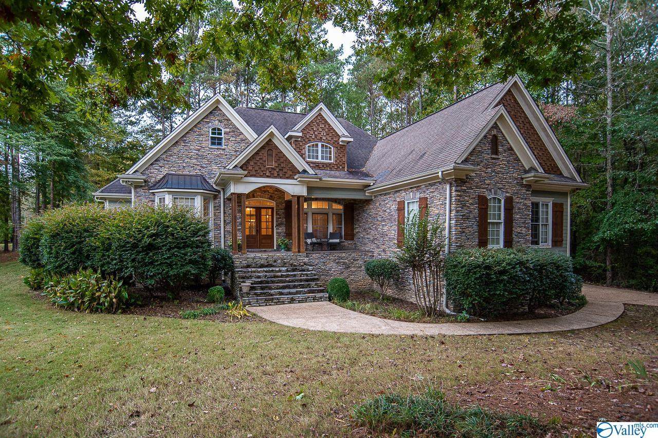 79 Creekwood Drive - Photo 1